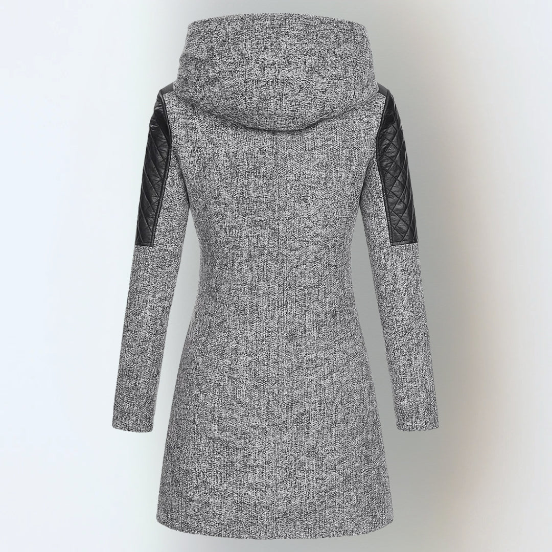 Jodie | Elegant Woman & Cozy Winter Jacket
