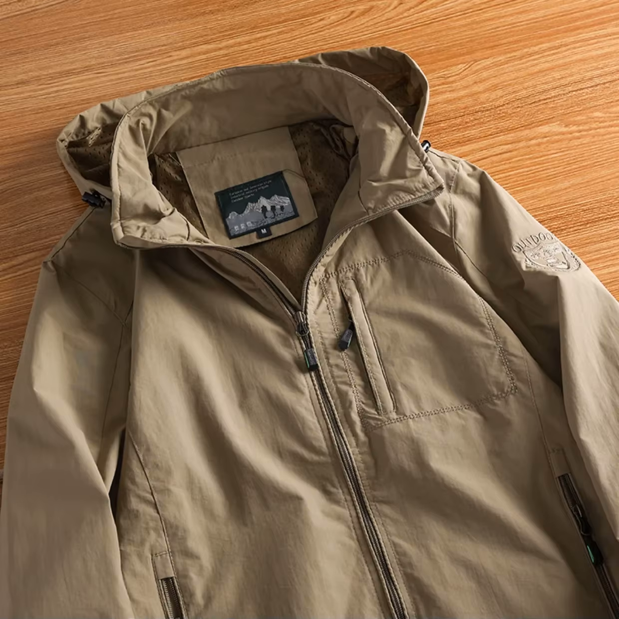 Grayson | hooded Jacket