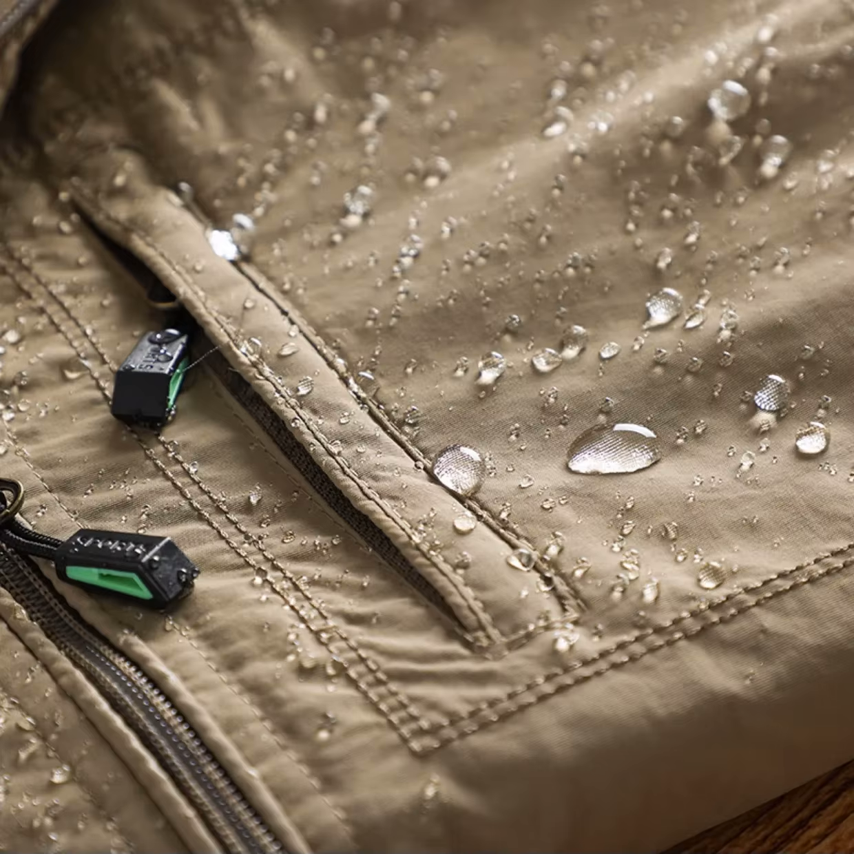 Grayson | hooded Jacket