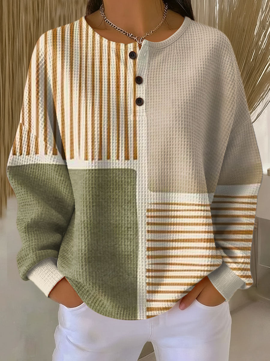 Pippa | Trendy Button Top